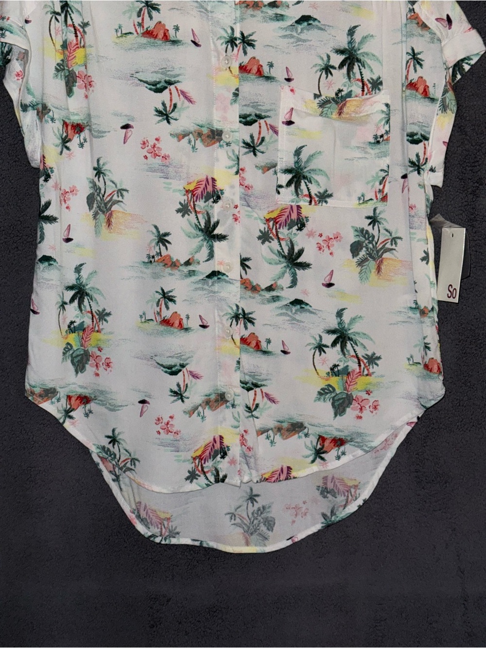 NWT SO White Tropical Print Short Sleeve Button-Up Blouse Size Small - Picture 7 of 15